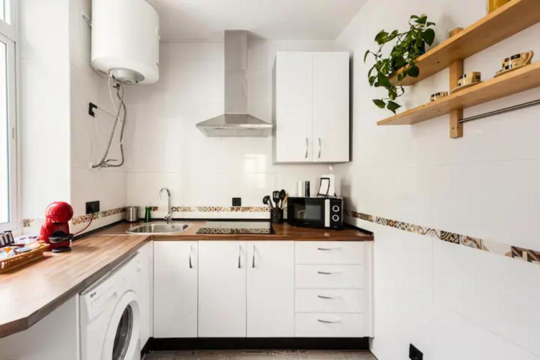 Apartamento Antares Edificio Centrico De 1800 Málaga Eksteriør billede